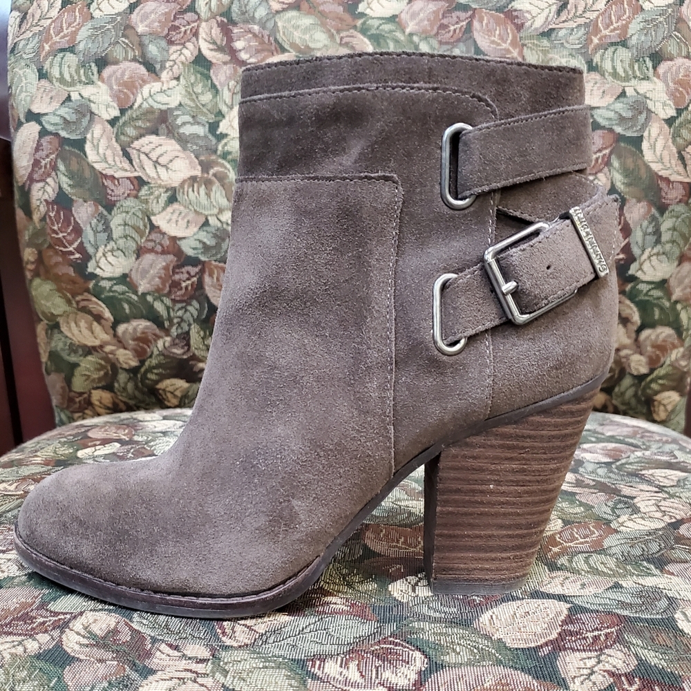 Gianni Bini Booties